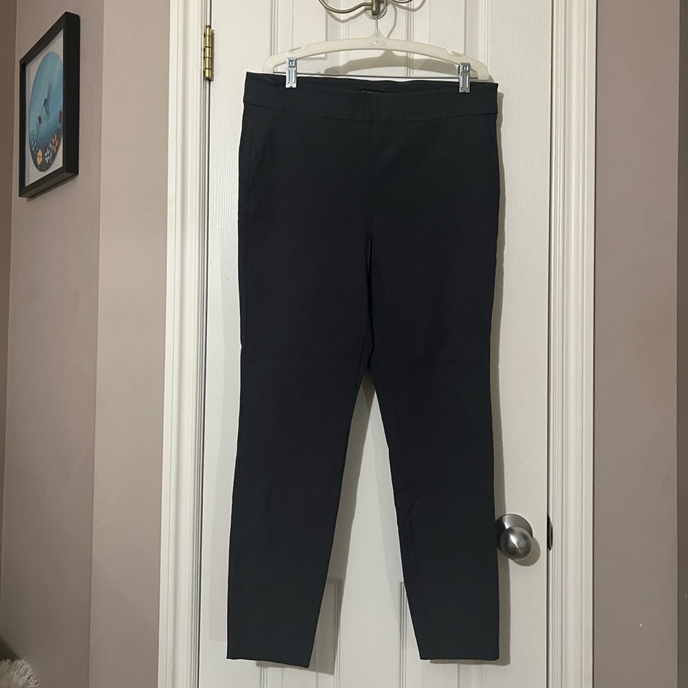 RW&CO Size XL Gray Dress Pants